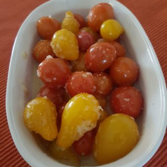 Tomatoes with Fresh Horseradish Dressing