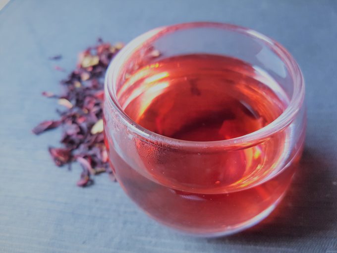 Warming Crimson Berry Tea Brewed