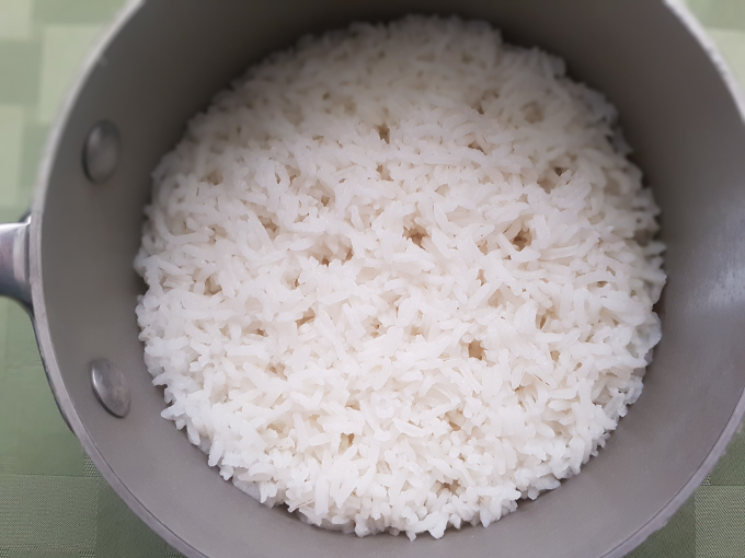Perfectly cooked long grain white rice