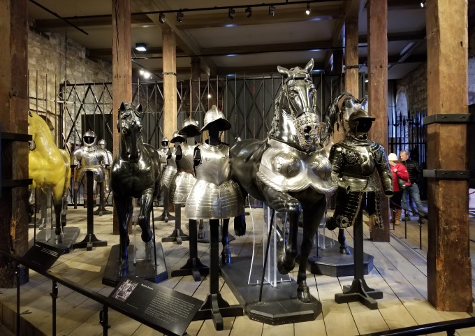 Horses and armor in the White Tower